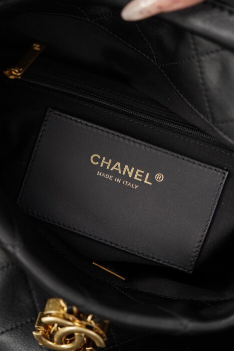 샤넬 26C 호보 백 블랙 금장 레플리카 미러급 SA급 S급 고퀄리티 최상급 하이엔드 가방 [여성] 17