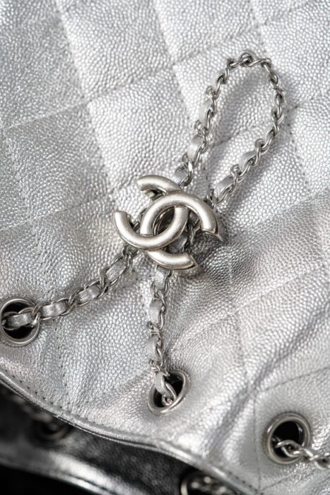 샤넬 25 미니 핸드백 그레인드 카프스킨 실버 메탈 실버 레플리카 미러급 SA급 S급 고퀄리티 최상급 하이엔드 가방 [여성] 9