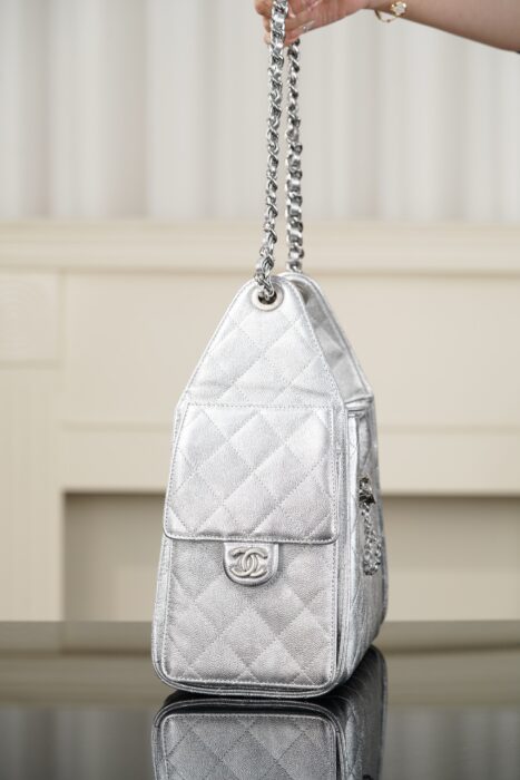 샤넬 25 미니 핸드백 그레인드 카프스킨 실버 메탈 실버 레플리카 미러급 SA급 S급 고퀄리티 최상급 하이엔드 가방 [여성] 5