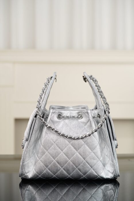 샤넬 25 미니 핸드백 그레인드 카프스킨 실버 메탈 실버 레플리카 미러급 SA급 S급 고퀄리티 최상급 하이엔드 가방 [여성] 3
