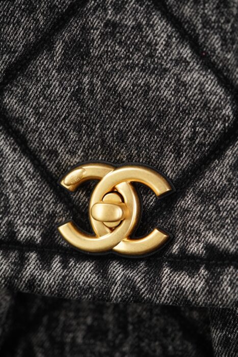 샤넬 25K 데님 호보 골드 메탈 블랙 더블 포켓 레플리카 미러급 SA급 S급 고퀄리티 최상급 하이엔드 가방 [여성] 18