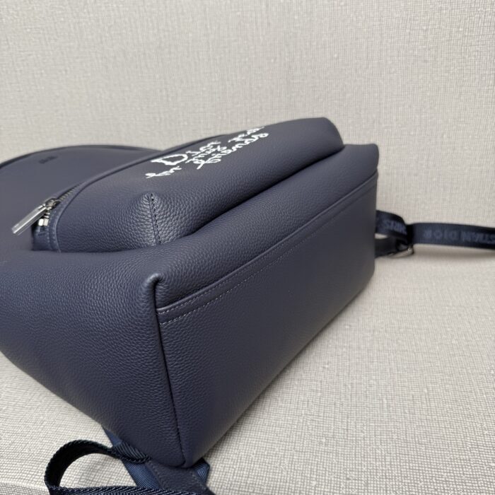 디올 x 하일톤 넬 라이더 2.0 집 백팩 그레인드 카프스킨 프린트 네이비 블루 화이트 레플리카 미러급 SA급 S급 고퀄리티 최상급 하이엔드 가방 [남성여성공용] 8