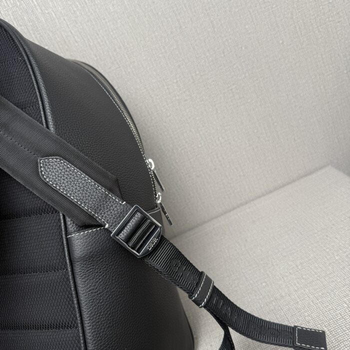 디올 그라인드 송아지 가죽 지퍼 백팩 1ADBA212YKK H00N 레플리카 미러급 SA급 S급 고퀄리티 최상급 하이엔드 가방 [남성여성공용] 17