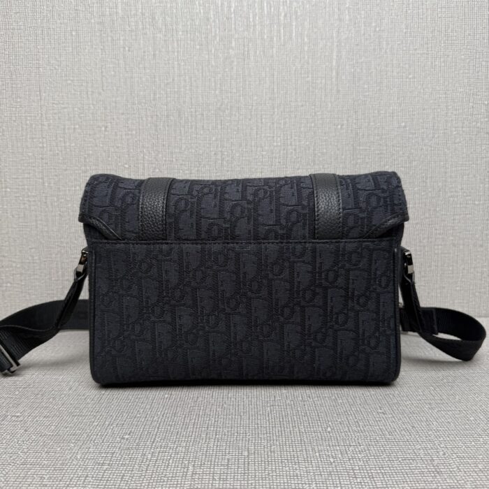 디올 오블리크 힛 더 로드 플랩 스트랩 백 블랙 1ESPO333YKY H03E 레플리카 미러급 SA급 S급 고퀄리티 최상급 하이엔드 가방 [남성여성공용] 4