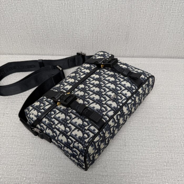 디올 오블리크 힛 더 로드 플랩 스트랩 백 베이지 1ESPO333YKY H27E 레플리카 미러급 SA급 S급 고퀄리티 최상급 하이엔드 가방 [남성여성공용] 8