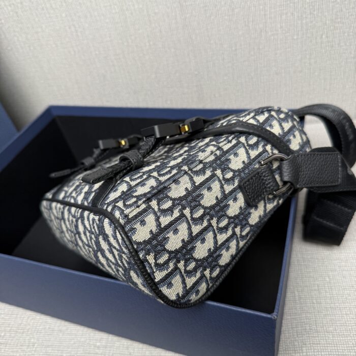 디올 오블리크 힛 더 로드 플랩 스트랩 백 베이지 1ESPO333YKY H27E 레플리카 미러급 SA급 S급 고퀄리티 최상급 하이엔드 가방 [남성여성공용] 12