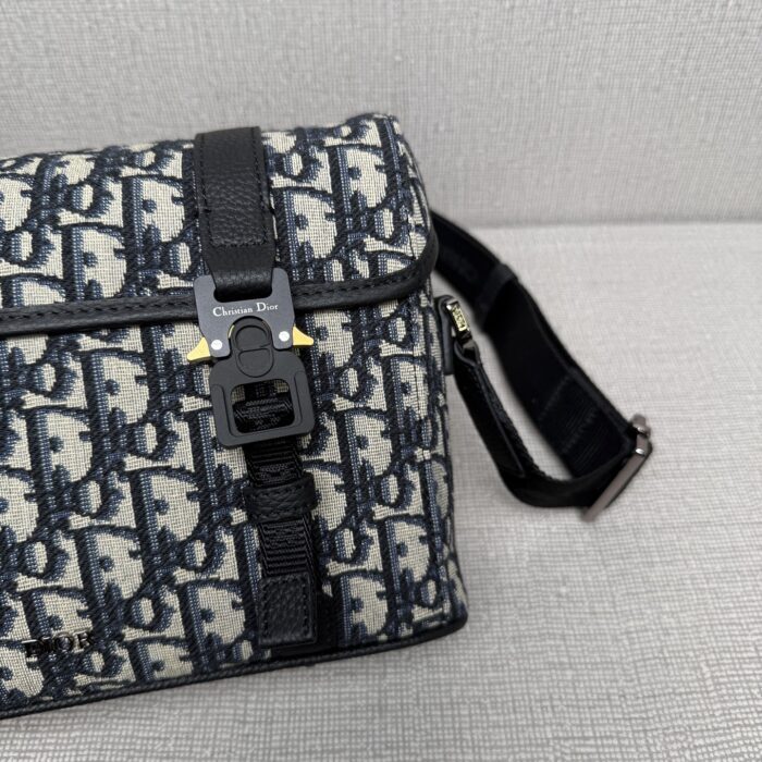 디올 오블리크 힛 더 로드 플랩 스트랩 백 베이지 1ESPO333YKY H27E 레플리카 미러급 SA급 S급 고퀄리티 최상급 하이엔드 가방 [남성여성공용] 13