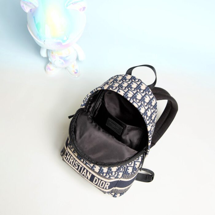 디올 스몰 트래블 백팩 블루 오블리크 M6108SDGI M928 레플리카 미러급 SA급 S급 고퀄리티 최상급 하이엔드 가방 [남성여성공용] 4