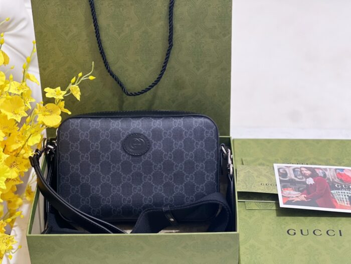 구찌 숄더백 인터로킹 G 블랙 슈프림 703468 레플리카 미러급 SA급 S급 고퀄리티 최상급 하이엔드 가방 [남성여성공용]