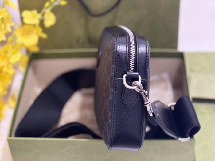 구찌 숄더백 인터로킹 G 블랙 슈프림 703468 레플리카 미러급 SA급 S급 고퀄리티 최상급 하이엔드 가방 [남성여성공용] 6