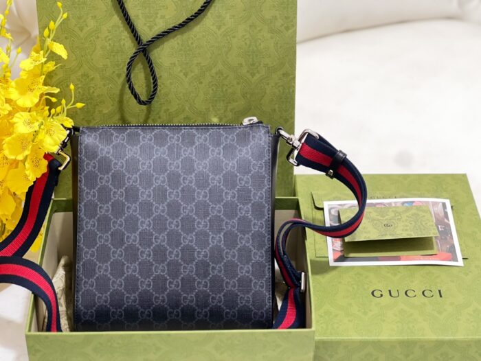 구찌 GG 블랙 스몰 메신저 백 GG 슈프림 523599 레플리카 미러급 SA급 S급 고퀄리티 최상급 하이엔드 가방 [남성여성공용] 2