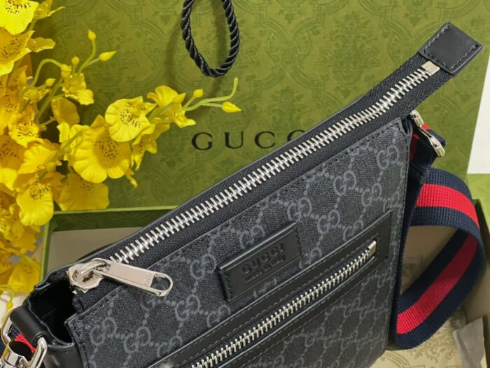 구찌 GG 블랙 스몰 메신저 백 GG 슈프림 523599 레플리카 미러급 SA급 S급 고퀄리티 최상급 하이엔드 가방 [남성여성공용] 7