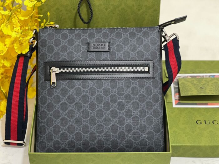 구찌 GG 수프림 메신저 크로스백 474137 레플리카 미러급 SA급 S급 고퀄리티 최상급 하이엔드 가방 [남성여성공용]