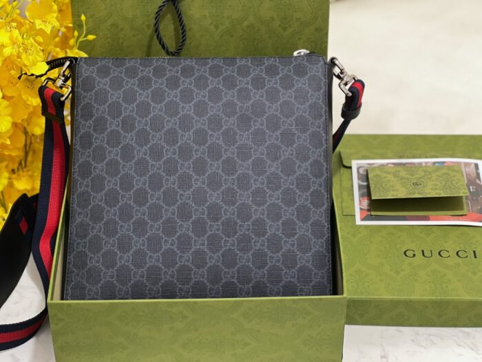 구찌 GG 수프림 메신저 크로스백 474137 레플리카 미러급 SA급 S급 고퀄리티 최상급 하이엔드 가방 [남성여성공용] 2