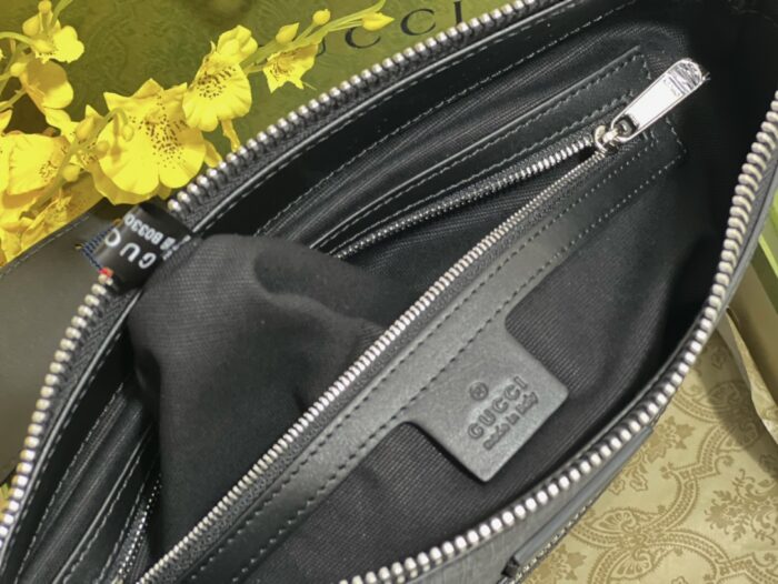 구찌 GG 수프림 메신저 크로스백 474137 레플리카 미러급 SA급 S급 고퀄리티 최상급 하이엔드 가방 [남성여성공용] 3