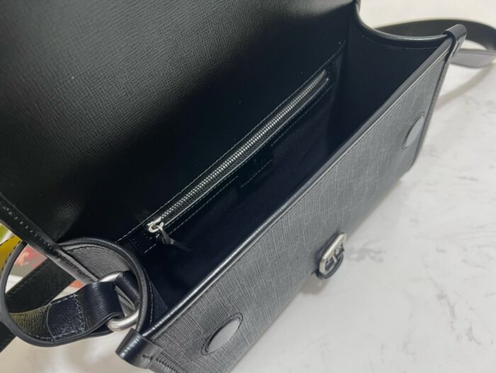 구찌 GG 메신저 백 인터로킹 G 블랙 슈프림 745679 레플리카 미러급 SA급 S급 고퀄리티 최상급 하이엔드 가방 [남성여성공용] 3