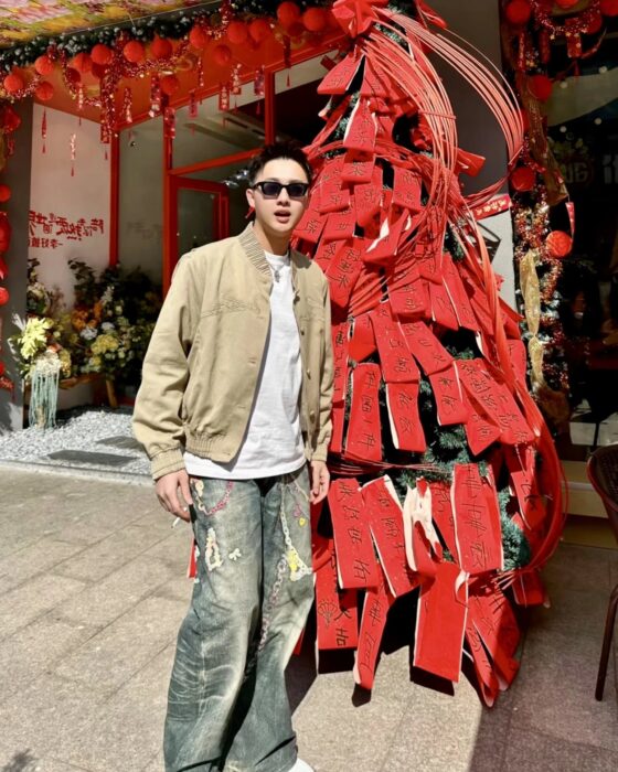 루이비통 자수 봄버 자켓 카키 레플리카 미러급 SA급 S급 고퀄리티 하이엔드 최상급 의류 [남성여성공용] 16