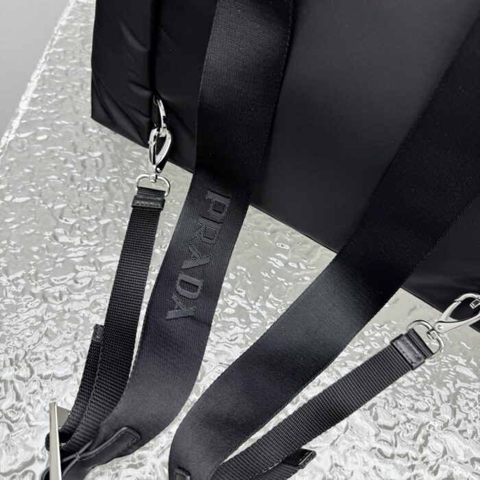 프라다 익스플로어 리나일론 백팩 블랙 레플리카 미러급 SA급 S급 고퀄리티 최상급 하이엔드 가방 [남성여성공용] 19