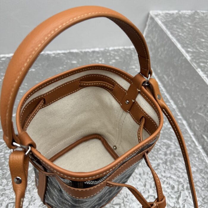 고야드 쁘띠 플로 버킷 백 브라운 레플리카 미러급 SA급 S급 고퀄리티 최상급 하이엔드 가방 [여성] 5