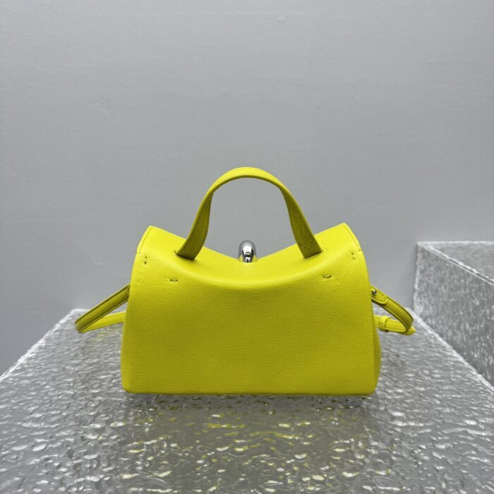 자크뮈스 탑 핸들 백 옐로우 염소가죽 스몰 레플리카 미러급 SA급 S급 고퀄리티 최상급 하이엔드 가방 [여성] 3