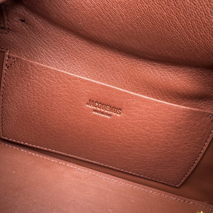 자크뮈스 탑 핸들 백 브라운 염소가죽 스몰 레플리카 미러급 SA급 S급 고퀄리티 최상급 하이엔드 가방 [여성] 13