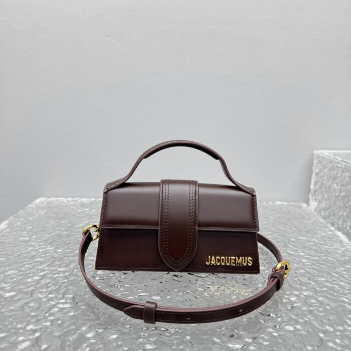 자크뮈스 밤비노 크로스바디 플랩백 다크 브라운 스몰 금장 무광 KBZ 레플리카 미러급 SA급 S급 고퀄리티 최상급 하이엔드 가방 [여성] 2