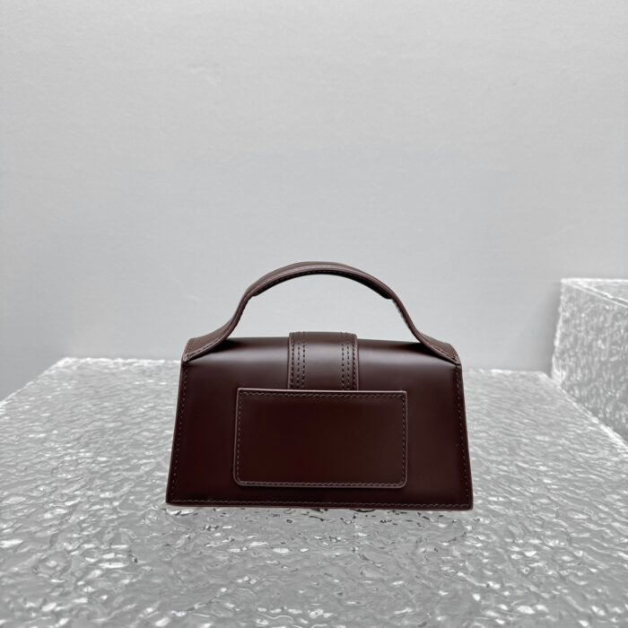 자크뮈스 밤비노 크로스바디 플랩백 다크 브라운 스몰 금장 무광 KBZ 레플리카 미러급 SA급 S급 고퀄리티 최상급 하이엔드 가방 [여성] 3