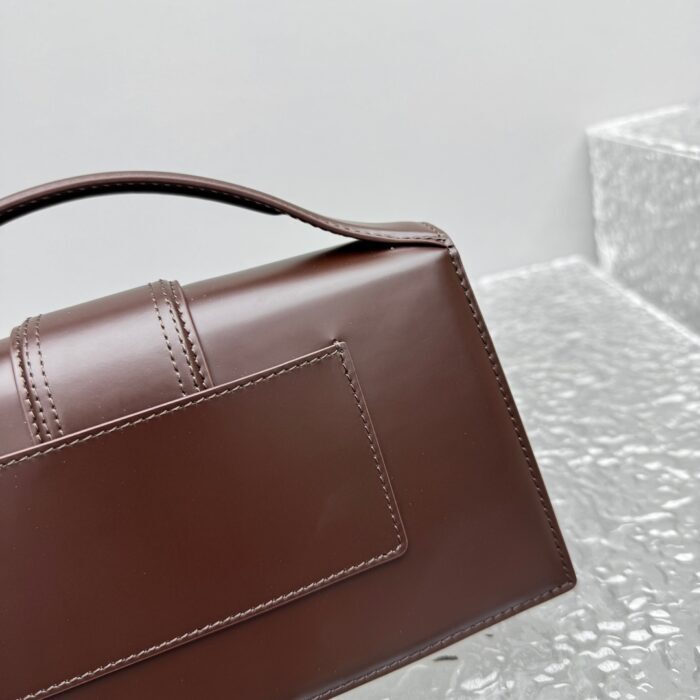 자크뮈스 밤비노 크로스바디 플랩백 다크 브라운 라지 금장 무광 KBZ 레플리카 미러급 SA급 S급 고퀄리티 최상급 하이엔드 가방 [여성] 8