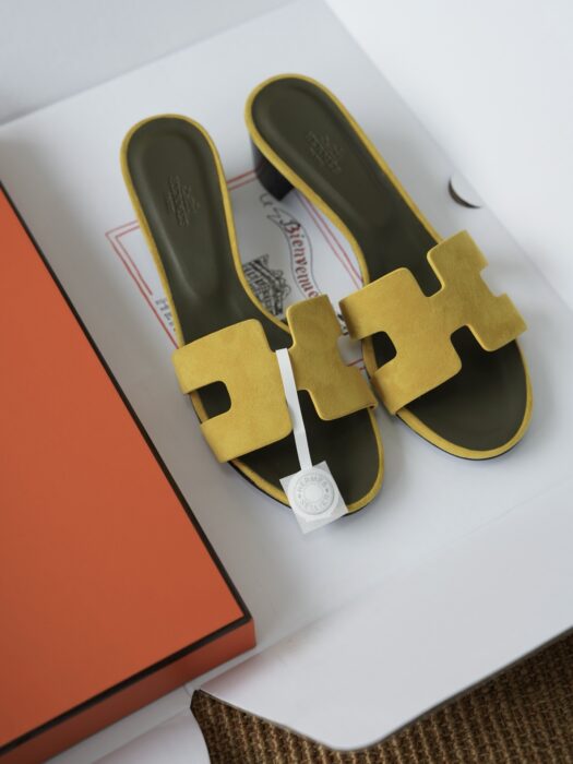 에르메스 오아시스 샌들 뮬 슬리퍼 스웨이드 옐로우 5cm 레플리카 미러급 SA급 S급 고퀄리티 최상급 하이엔드 신발 [여성] 2