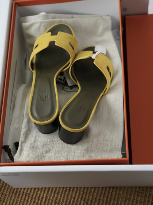 에르메스 오아시스 샌들 뮬 슬리퍼 스웨이드 옐로우 5cm 레플리카 미러급 SA급 S급 고퀄리티 최상급 하이엔드 신발 [여성] 3