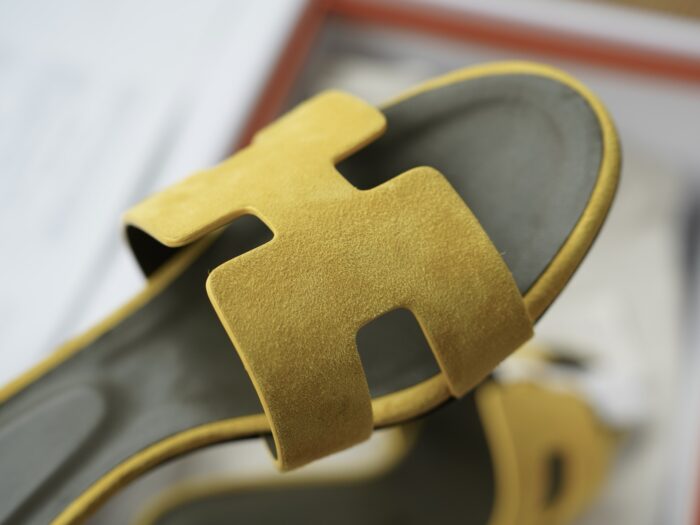 에르메스 오아시스 샌들 뮬 슬리퍼 스웨이드 옐로우 5cm 레플리카 미러급 SA급 S급 고퀄리티 최상급 하이엔드 신발 [여성] 8