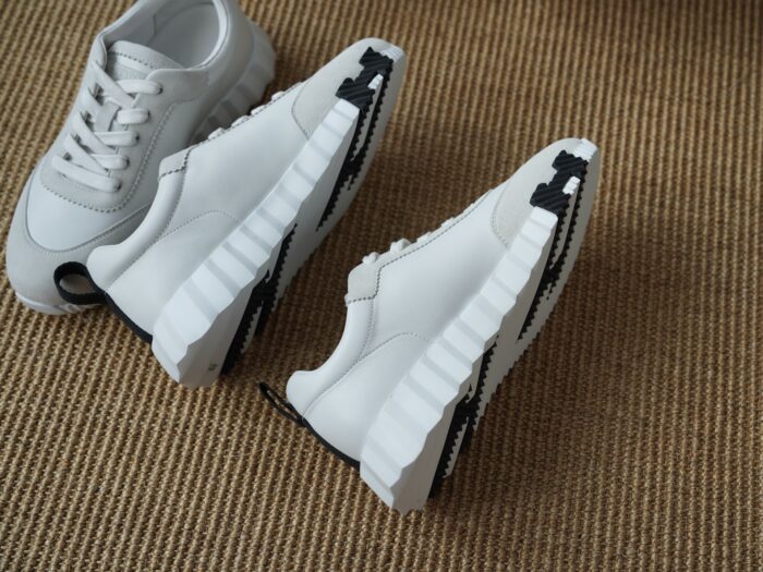 에르메스 바운싱 스니커즈 화이트 블랙 레플리카 미러급 SA급 S급 고퀄리티 최상급 하이엔드 신발 [남성여성공용] 2