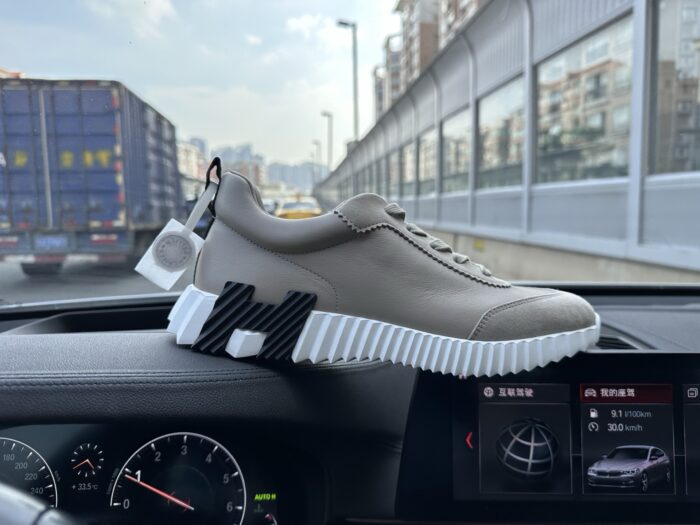 에르메스 바운싱 스니커즈 라이트 회녹색 블랙 H 레플리카 미러급 SA급 S급 고퀄리티 최상급 하이엔드 신발 [남성여성공용]