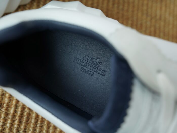 에르메스 바운싱 스니커즈 화이트 네이비 H 레플리카 미러급 SA급 S급 고퀄리티 최상급 하이엔드 신발 [남성여성공용] 9