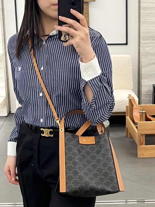 셀린느 스몰 큐브 백 트리옹프 캔버스 내추럴 카프스킨 124182 레플리카 미러급 SA급 S급 고퀄리티 최상급 하이엔드 가방 [여성] 2