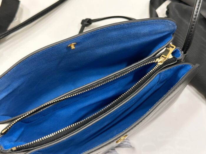 셀린느 트리오 플랩 부드러운 램스킨 10P862 블랙 레플리카 미러급 SA급 S급 고퀄리티 최상급 하이엔드 가방 [여성] 5