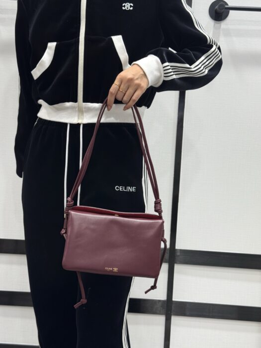 셀린느 트리오 플랩 부드러운 램스킨 10P862 와인 레플리카 미러급 SA급 S급 고퀄리티 최상급 하이엔드 가방 [남성여성공용]