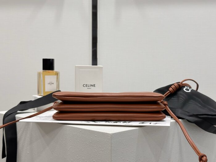 셀린느 트리오 플랩 부드러운 램스킨 10P862 브라운 레플리카 미러급 SA급 S급 고퀄리티 최상급 하이엔드 가방 [남성여성공용] 8