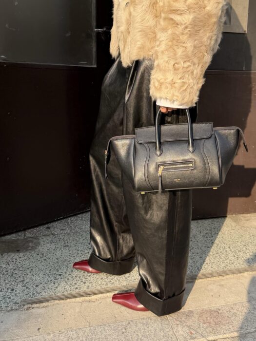 셀린느 스몰 뉴 러기지 서플 샤이니 램스킨 124213 블랙 레플리카 미러급 SA급 S급 고퀄리티 최상급 하이엔드 가방 [여성]