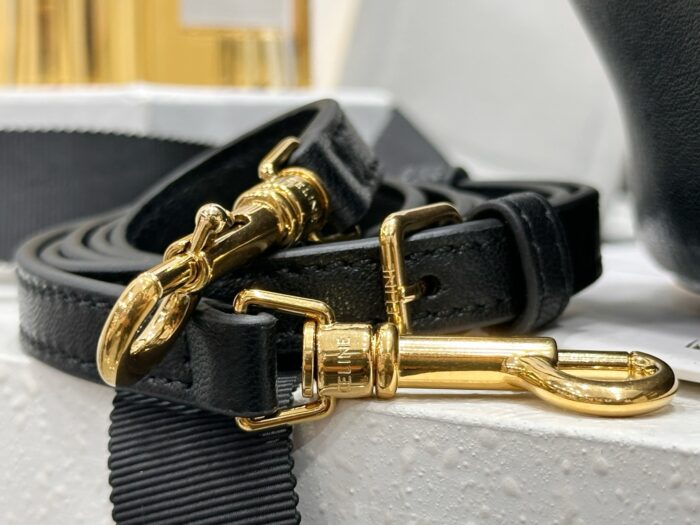 셀린느 스몰 뉴 러기지 서플 샤이니 램스킨 124213 블랙 레플리카 미러급 SA급 S급 고퀄리티 최상급 하이엔드 가방 [여성] 17