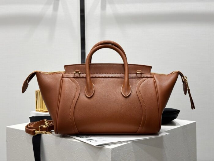 셀린느 스몰 뉴 러기지 서플 샤이니 램스킨 124213 브라운 레플리카 미러급 SA급 S급 고퀄리티 최상급 하이엔드 가방 [여성] 4