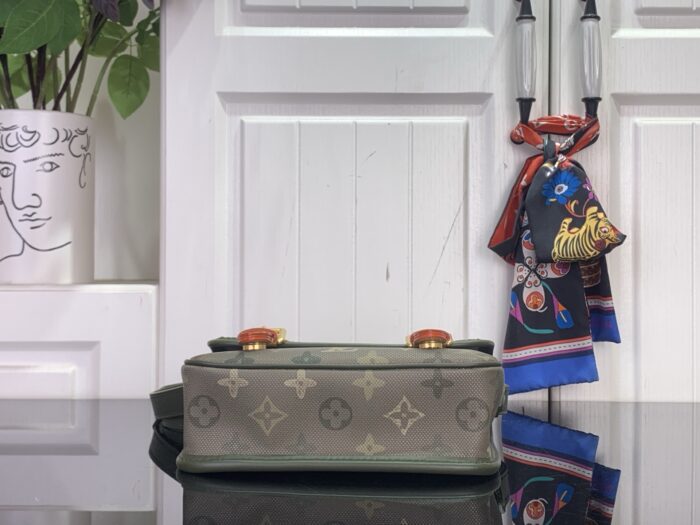 루이비통 사첼 미니 M26969 카키 레플리카 미러급 SA급 S급 고퀄리티 최상급 하이엔드 가방 [남성여성공용] 5