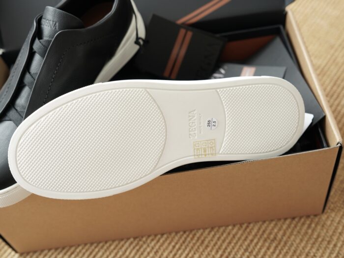 제냐 트리플 스티치 TM 스니커즈 블랙 화이트 남성용 레플리카 미러급 SA급 S급 고퀄리티 최상급 하이엔드 신발 [남성] 4