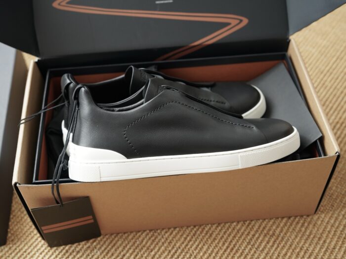 제냐 트리플 스티치 TM 스니커즈 블랙 화이트 남성용 레플리카 미러급 SA급 S급 고퀄리티 최상급 하이엔드 신발 [남성] 5