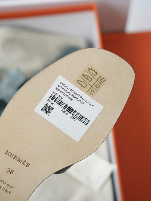 에르메스 오란 샌들 슬리퍼 스웨이드 청색 레플리카 미러급 SA급 S급 고퀄리티 최상급 하이엔드 신발 [여성] 9