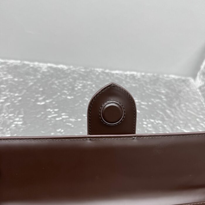 자크뮈스 르 밤비노 롱 플랩백 다크 브라운 금장 무광 KBZ 레플리카 미러급 SA급 S급 고퀄리티 최상급 하이엔드 가방 [여성] 13