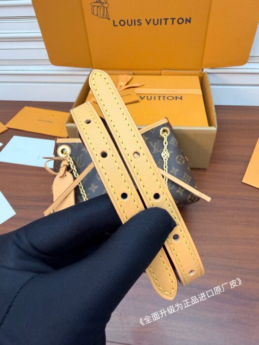 루이비통 캐리올 BB 모노그램 M13014 레플리카 미러급 SA급 S급 고퀄리티 최상급 하이엔드 가방 [여성] 11