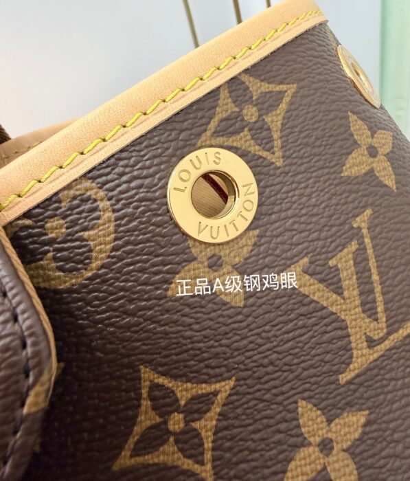 루이비통 몽수리 PM 모노그램 M11198 레플리카 미러급 SA급 S급 고퀄리티 최상급 하이엔드 가방 [여성] 13