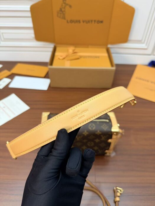 루이비통 사이드 트렁크 브라운 M46358 레플리카 미러급 SA급 S급 고퀄리티 최상급 하이엔드 가방 [여성] 8