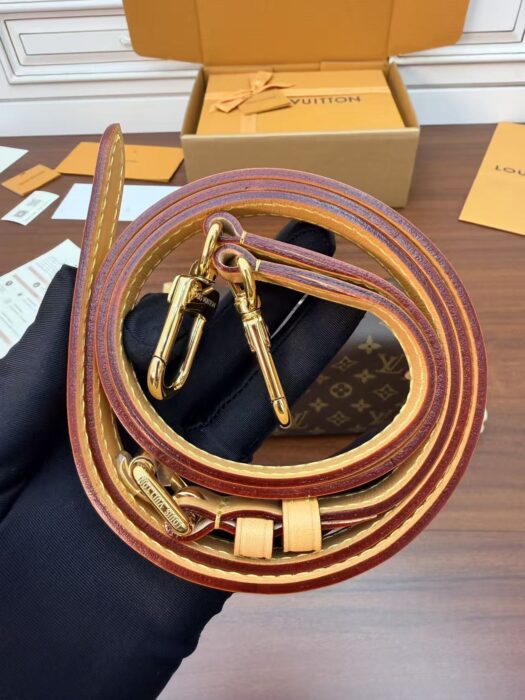 루이비통 사이드 트렁크 브라운 M46358 레플리카 미러급 SA급 S급 고퀄리티 최상급 하이엔드 가방 [여성] 12